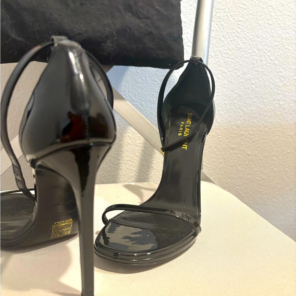 Saint Laurent Glossy Black Heels